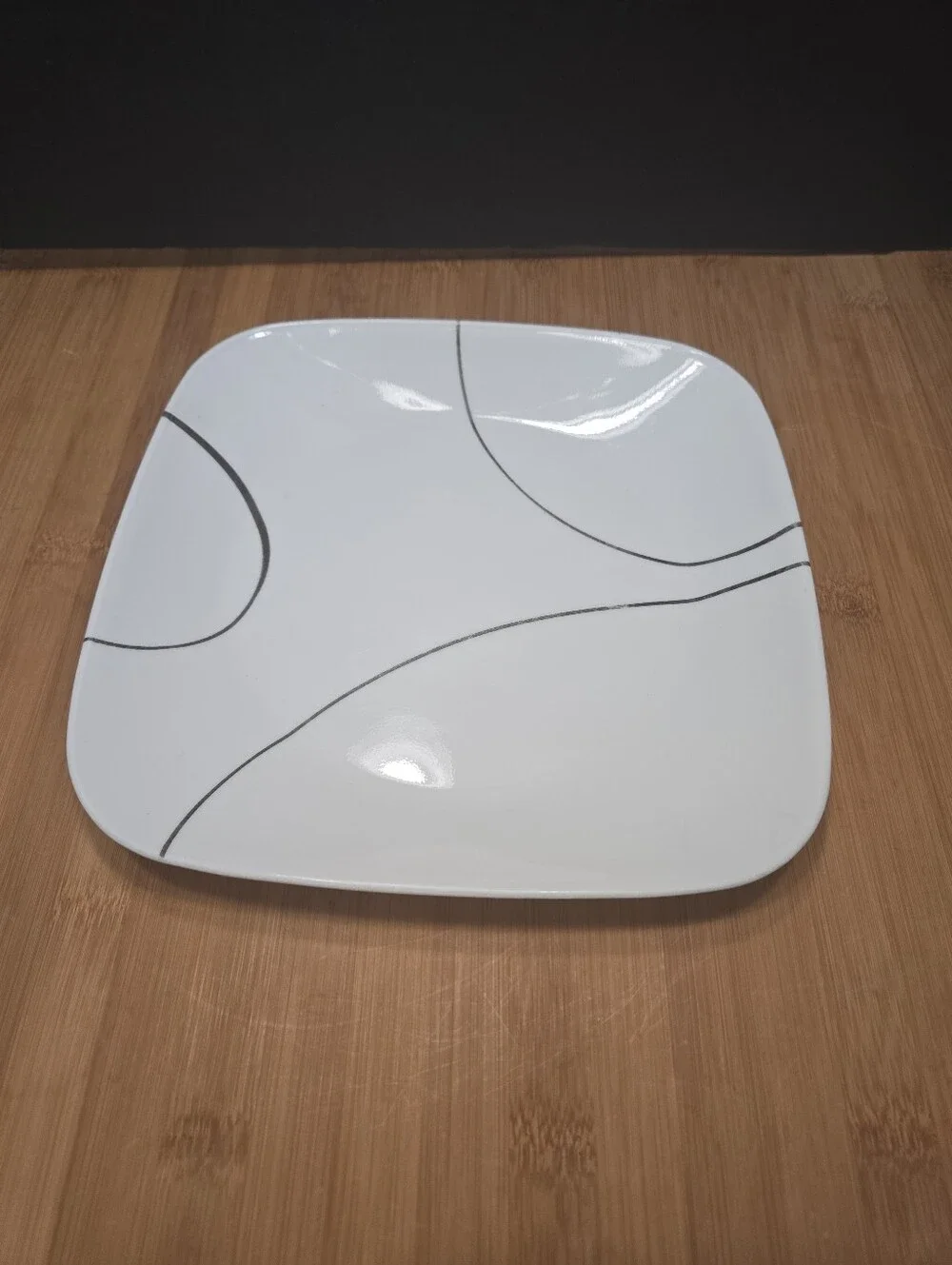 Corelle SIMPLE LINES Break Chip Resistant Black Lines Square Salad Plate 9